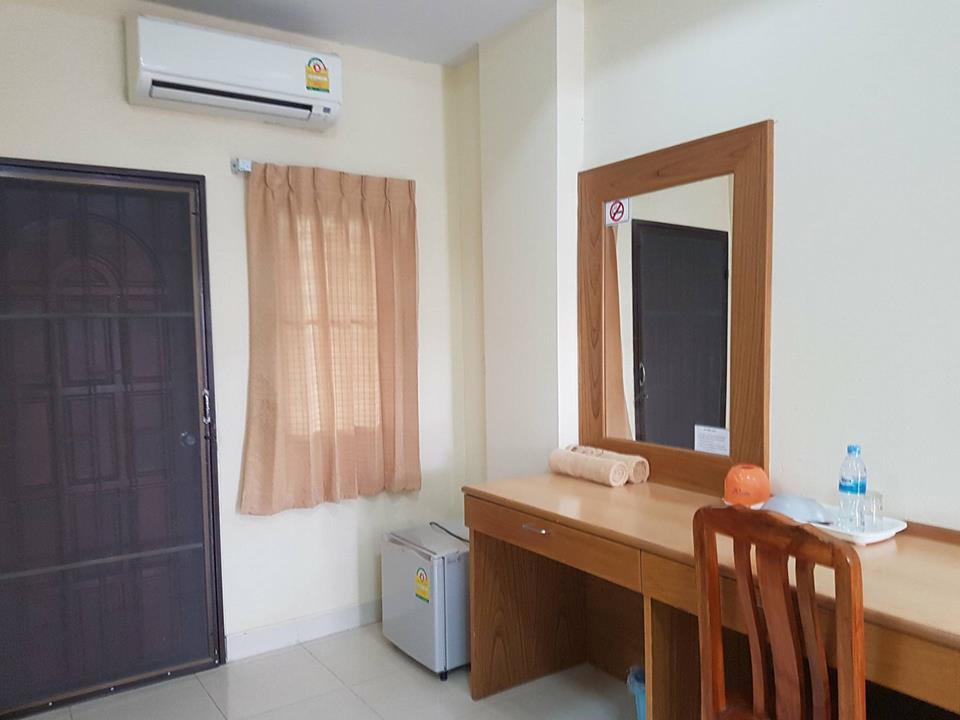 Jj Palace เจเจ พาเลซ Ban Si Than Zewnętrze zdjęcie